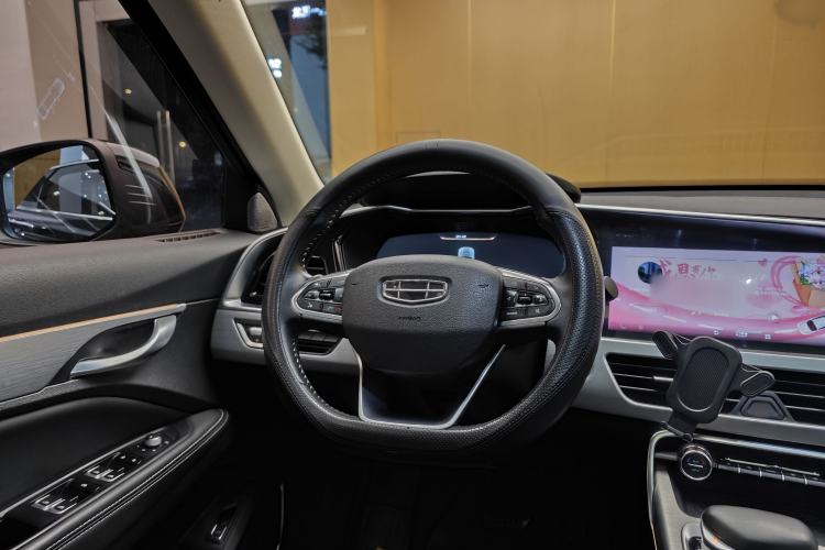 Used Geely Auto Monjaro New Energy 2019 Updated 400T YAOXINGER Pure Electric Range of 56 KM Interior 10