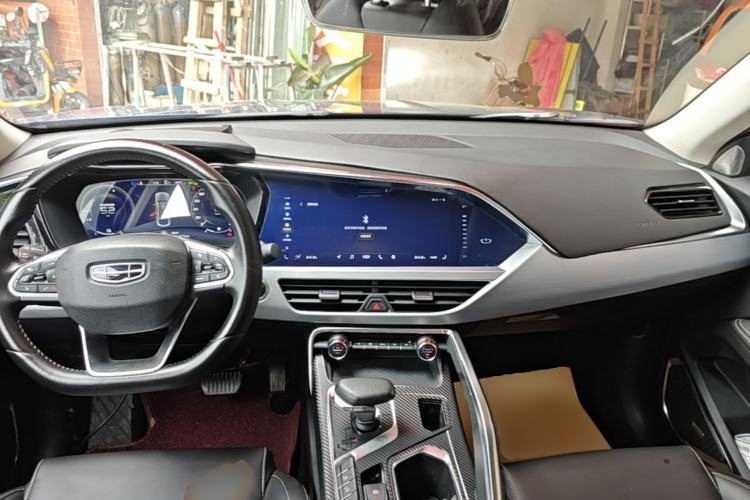 Used Geely Auto Monjaro New Energy 2019 400T YAOXINGZHE Pure Electric Range 80 KM Center Console