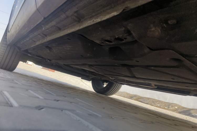 Used Geely Auto Monjaro New Energy 2019 Updated Version 400T Yuxingzhe Pure Electric Range of 80 KM Chassis Rear Left