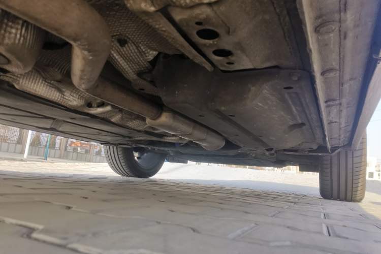 Used Geely Auto Monjaro New Energy 2019 Updated Version 400T Yuxingzhe Pure Electric Range of 80 KM Chassis Rear Right