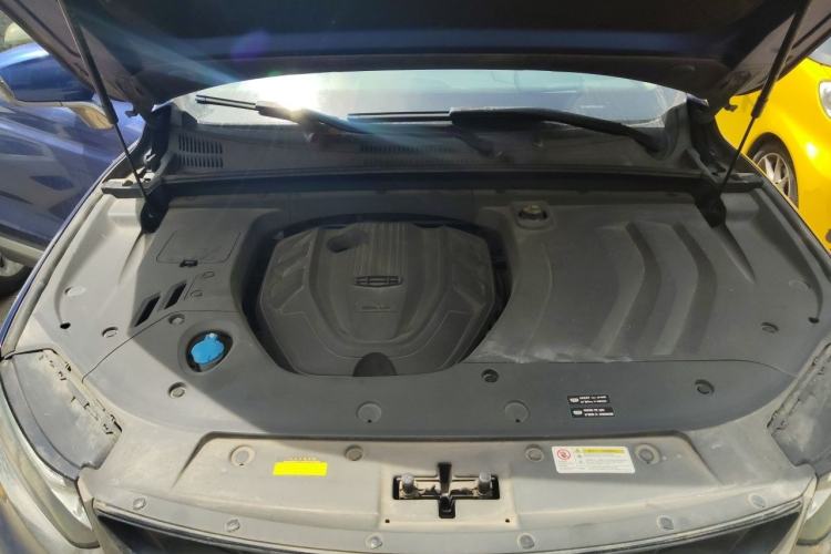 Used Geely Auto Monjaro New Energy 2019 400T Yuxingzhe Pure Electric Range 80 km Engine Bay