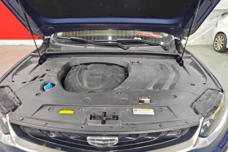 Used Geely Auto Monjaro New Energy 2019 400T YAOXINGZHE Pure Electric Range 80 KM Engine Bay