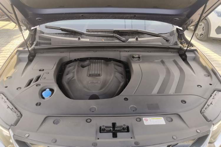 Used Geely Auto Monjaro New Energy 2019 Updated Version 400T Yuxingzhe Pure Electric Range of 80 KM Engine Bay