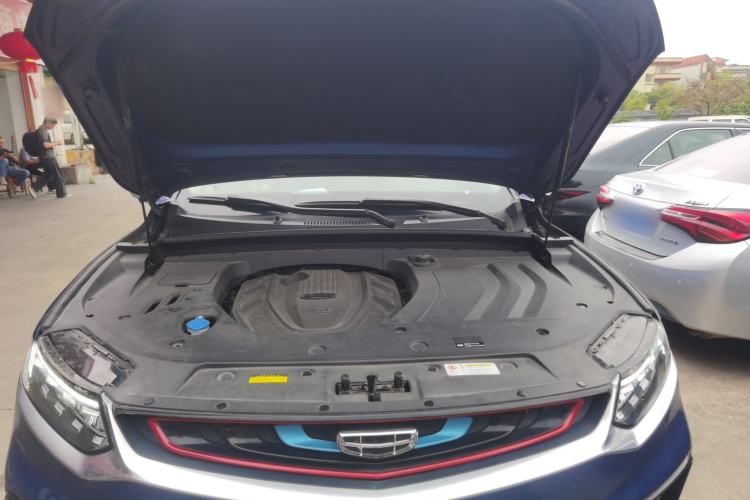 Used Geely Auto Monjaro New Energy 2019 400T YAOXINGZHE Pure Electric Range 80 KM Engine Bay