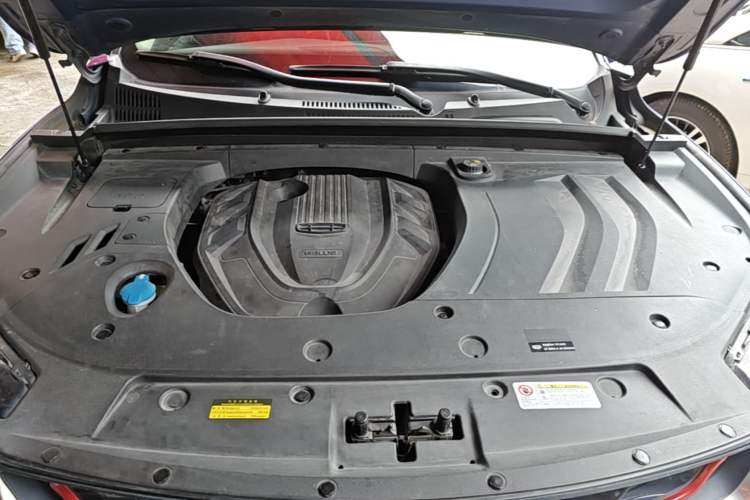 Used Geely Auto Monjaro New Energy 2019 400T YAOXINGZHE Pure Electric Range 80 KM Engine Bay