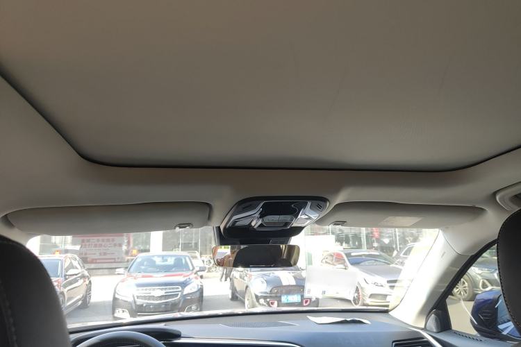 Used Geely Auto Monjaro New Energy 2019 400T YAOXINGZHE Pure Electric Range 80 KM Headliner