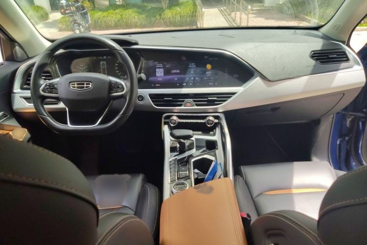 Used Geely Auto Monjaro New Energy 2019 400T Yuxingzhe Pure Electric Range 80 km Interior 2