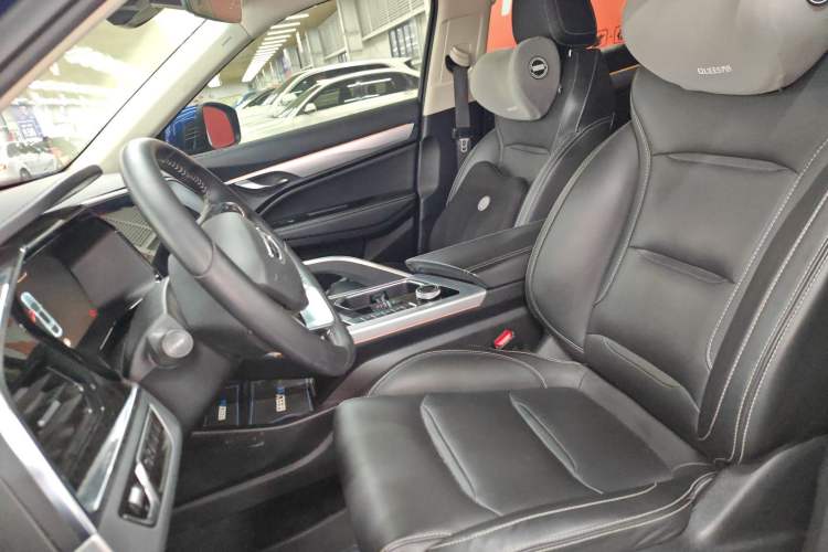 Used Geely Auto Monjaro New Energy 2019 400T YAOXINGZHE Pure Electric Range 80 KM Left Front Seat