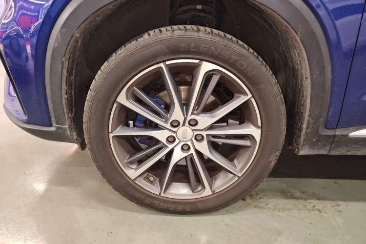Used Geely Auto Monjaro New Energy 2019 400T YAOXINGZHE Pure Electric Range 80 KM Left Front Wheel Hub