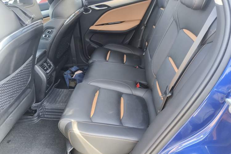 Used Geely Auto Monjaro New Energy 2019 Updated Version 400T Yuxingzhe Pure Electric Range of 80 KM Left Rear Seat