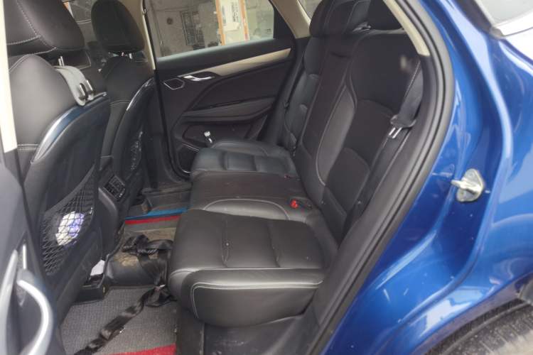 Used Geely Auto Monjaro New Energy 2019 400T YAOXINGZHE Pure Electric Range 80 KM Left Rear Seat