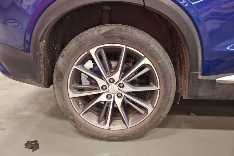 Used Geely Auto Monjaro New Energy 2019 400T YAOXINGZHE Pure Electric Range 80 KM Right Rear Wheel Hub