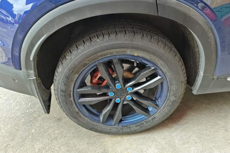 Used Geely Auto Monjaro New Energy 2019 400T YAOXINGZHE Pure Electric Range 80 KM Right Rear Wheel Hub