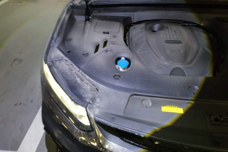 Used Geely Auto Monjaro New Energy 2019 400T Yuxingzhe Pure Electric Range 80 km Engine Bay Right