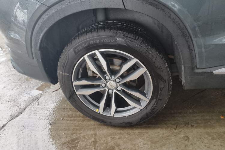 Used Geely Auto Monjaro New Energy 2019 400T YAOXINGER Pure Electric Range 56 km Exterior 2