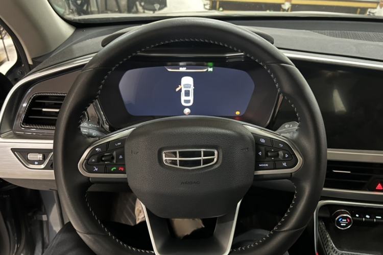 Used Geely Auto Monjaro New Energy 2019 400T YAOXINGER Pure Electric Range 56 km Interior 1