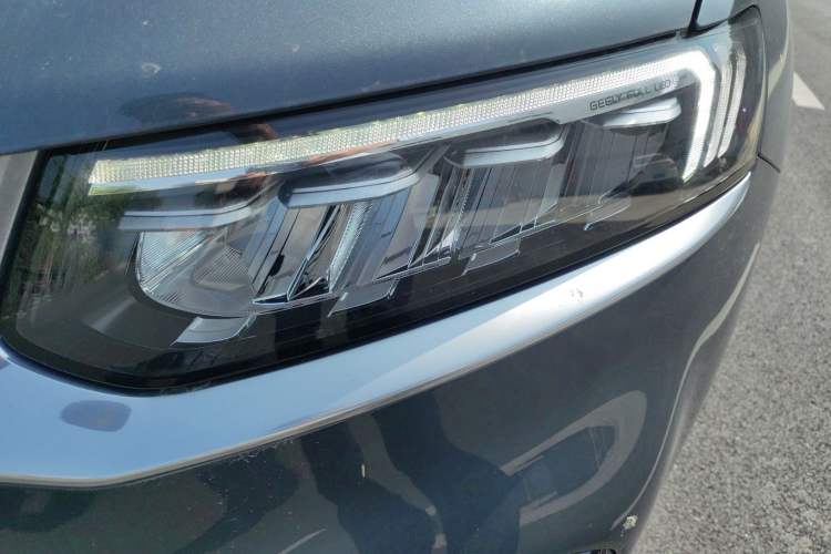 Used Geely Auto Monjaro New Energy 2019 Updated 400T YAOXINGER Pure Electric Range of 56 KM Left Front Headlight