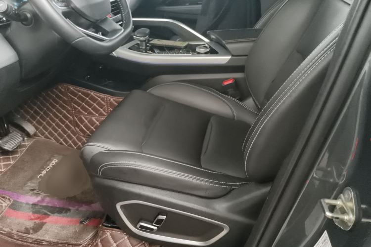 Used Geely Auto Monjaro New Energy 2019 400T YAOXINGER Pure Electric Range 56 km Left Front Seat
