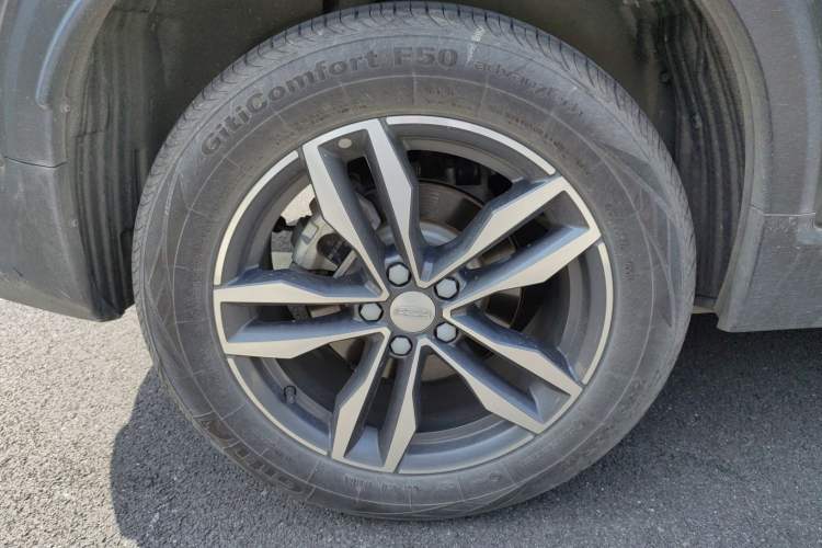 Used Geely Auto Monjaro New Energy 2019 Updated 400T YAOXINGER Pure Electric Range of 56 KM Right Rear Wheel Hub