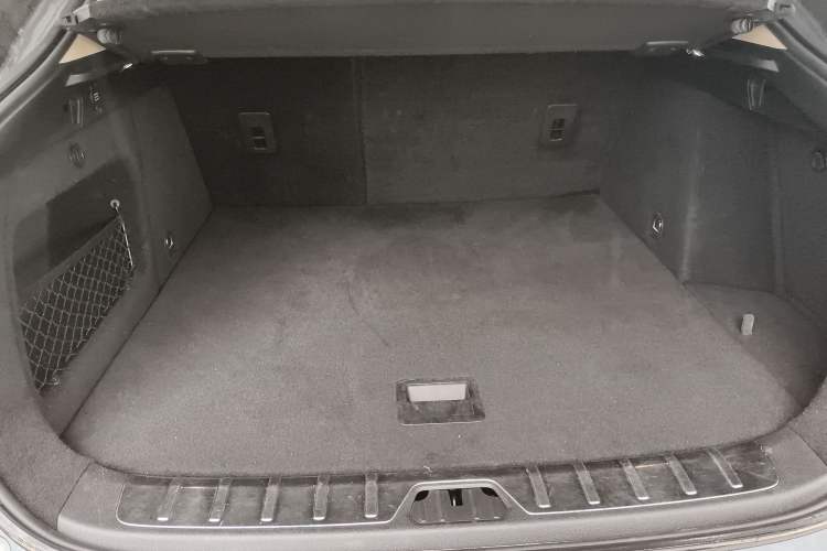 Used Geely Auto Monjaro New Energy 2019 400T YAOXINGER Pure Electric Range 56 km Trunk