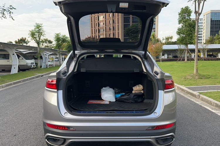 Used Geely Auto Monjaro New Energy 2019 400T YAOXINGZHE Pure Electric Range 80 KM Trunk