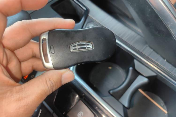 Used Geely Auto Monjaro New Energy 2019 400T Yuxingzhe Pure Electric Range 80 km Interior 1