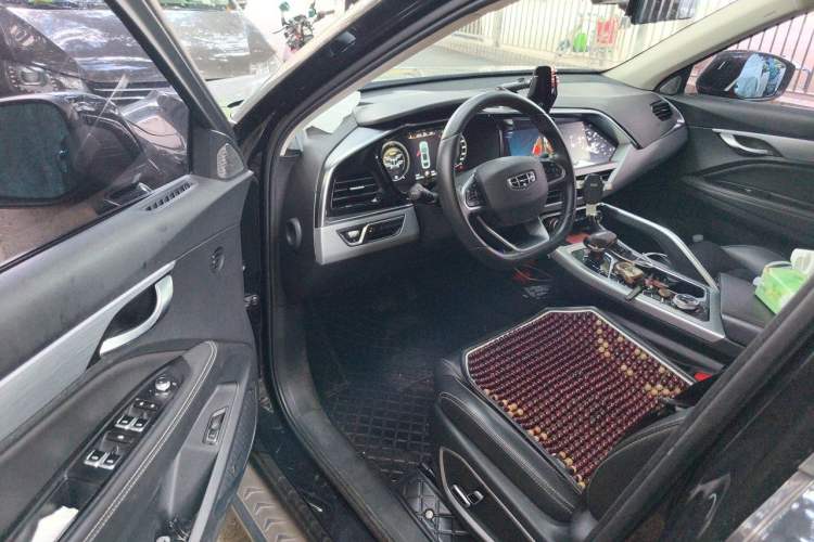 Used Geely Auto Monjaro New Energy 2021 ePro YAOXINGZHE Pure Electric Range 56 KM Driver Seat