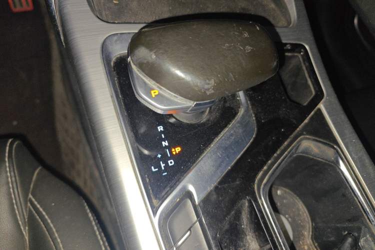 Used Geely Auto Monjaro New Energy 2021 ePro YAOXINGZHE Pure Electric Range 56 KM Gear Lever