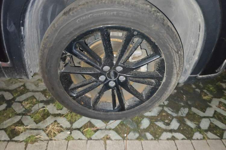 Used Geely Auto Monjaro New Energy 2021 ePro YAOXINGZHE Pure Electric Range 56 KM Right Front Wheel Hub