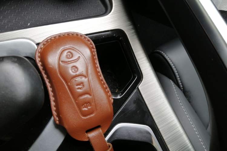 Used Geely Auto Monjaro New Energy 2021 ePro Lanxinger Pure Electric Range 56 km Vehicle Key