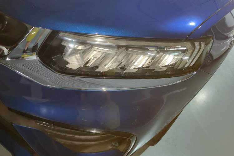 Used Geely Auto Monjaro New Energy 2021 ePro YAOXINGZHE Pure Electric Range 56 KM Left Front Headlight