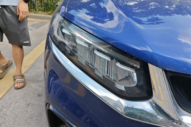 Used Geely Auto Monjaro New Energy 2021 ePro YAOXINGZHE Pure Electric Range 56 KM Right Front Headlight