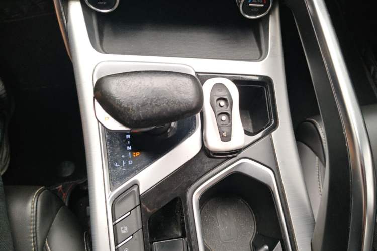 Used Geely Auto Monjaro New Energy 2021 ePro YAOXINGZHE Pure Electric Range 56 KM Gear Lever