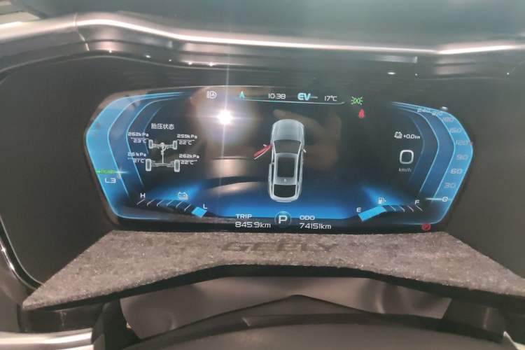 Used Geely Auto Monjaro New Energy 2021 ePro YAOXINGZHE Pure Electric Range 80 KM Instrument Cluster