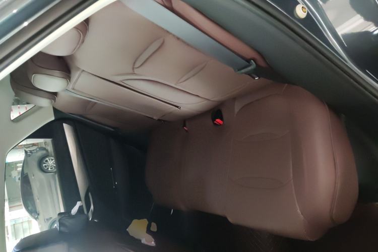 Used Geely Auto Monjaro New Energy 2021 ePro YAOXINGZHE Pure Electric Range 80 KM Left Rear Seat