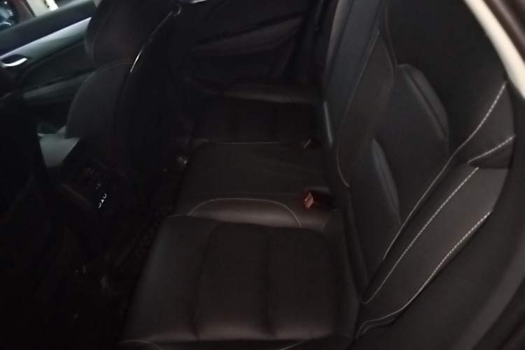 Used Geely Auto Monjaro New Energy 2021 ePro YAOXINGZHE Pure Electric Range 56 KM Left Rear Seat