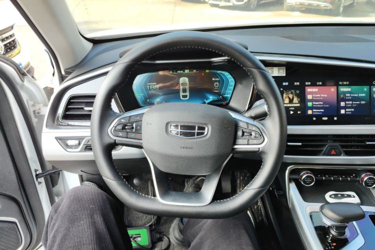 Used Geely Auto Monjaro New Energy 2021 ePro YAOXINGZHE Pure Electric Range 56 KM Steering Wheel