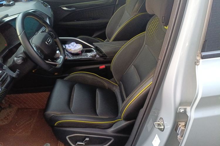 Used Geely Auto Monjaro S 2021 2.0TD DCT Two-Wheel Drive Lightning Edition Left Front Seat