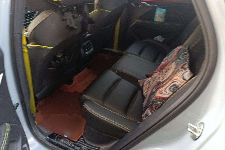 Used Geely Auto Monjaro S 2021 2.0TD DCT Two-Wheel Drive Lightning Edition Left Rear Seat