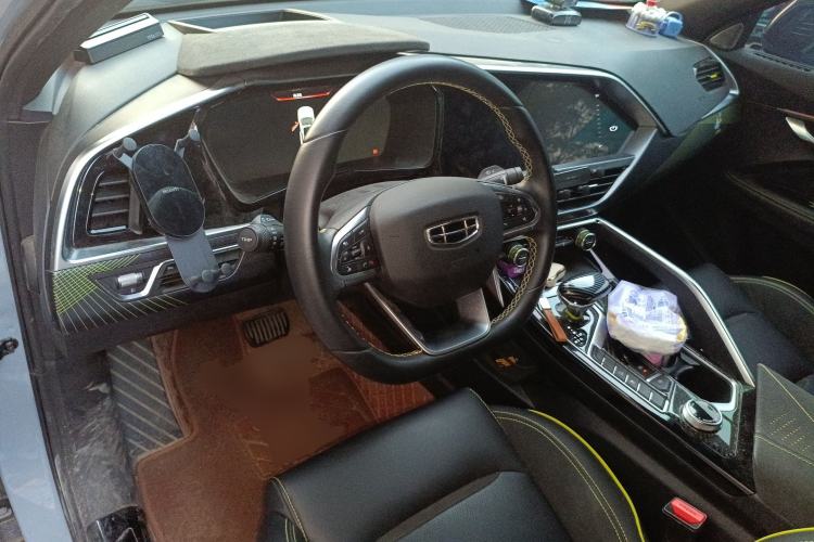 Used Geely Auto Monjaro S 2021 2.0TD DCT Two-Wheel Drive Lightning Edition Steering Wheel