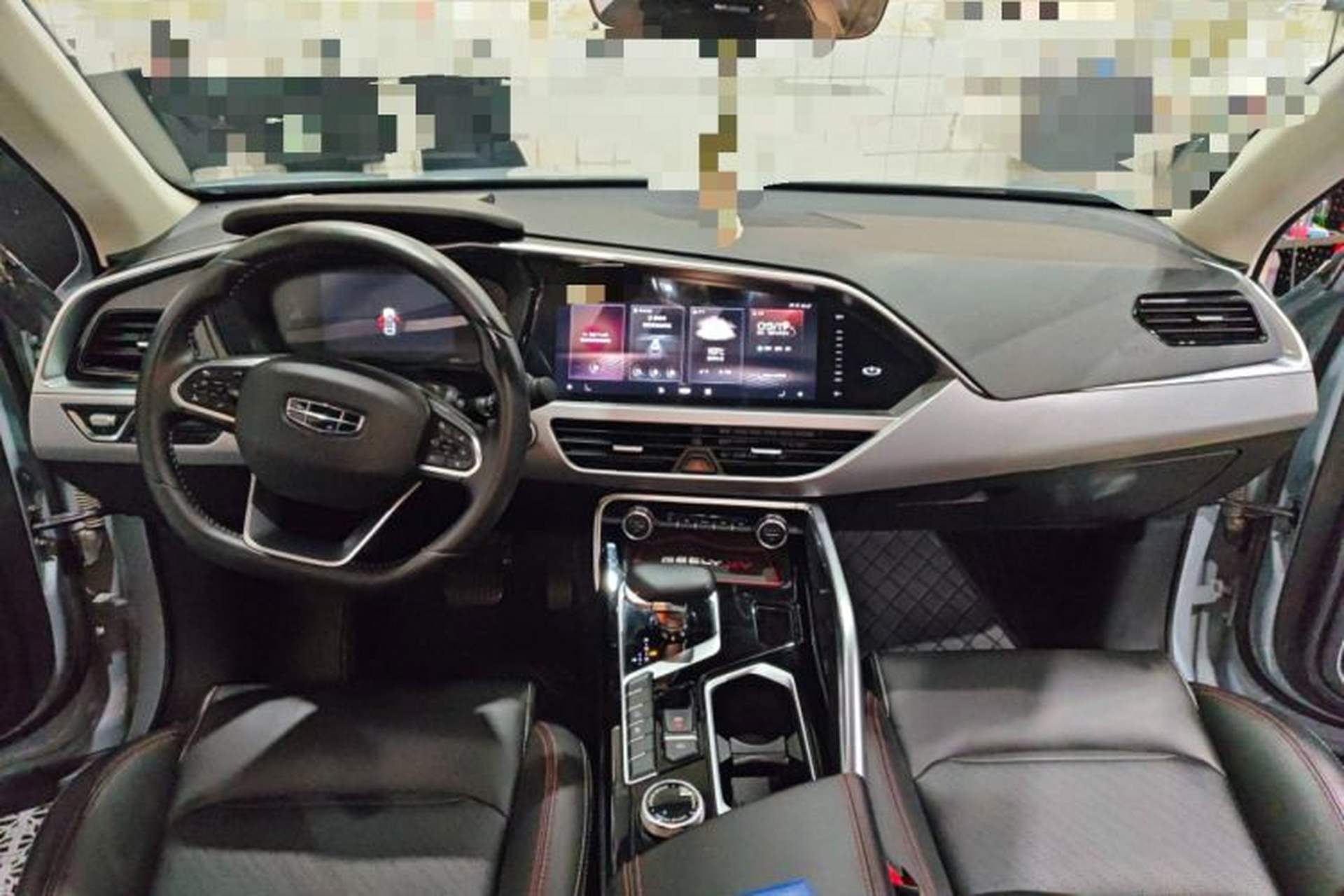Used Geely Auto Monjaro S 2021 2.0TD DCT Two-Wheel Drive Lightning Edition Center Console