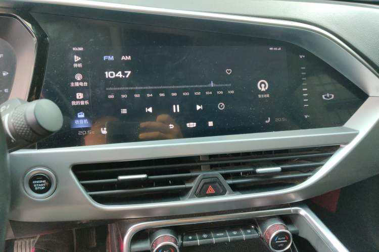 Used Geely Auto Monjaro S 2021 2.0TD DCT Two-Wheel Drive Lightning Edition Audio And AC Panel