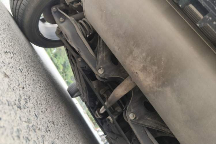 Used Geely Auto Monjaro S 2021 2.0TD Automatic Two-Wheel Drive Lightning Edition Chassis Rear