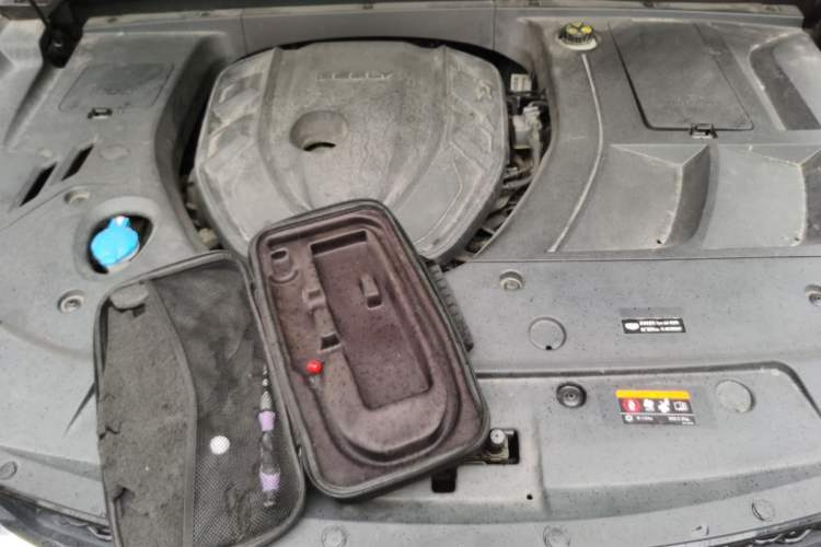 Used Geely Auto Monjaro S 2021 2.0TD DCT Two-Wheel Drive Lightning Edition Engine Bay