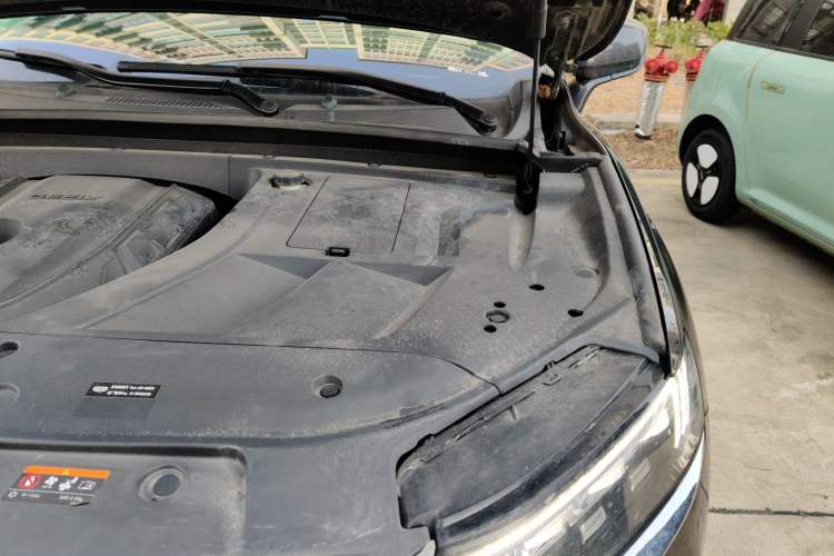 Used Geely Auto Monjaro S 2021 2.0TD DCT Two-Wheel Drive Lightning Edition Engine Bay Left