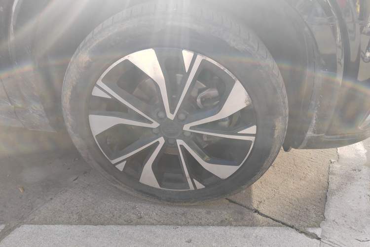 Used Geely Auto Monjaro S 2021 2.0TD DCT Two-Wheel Drive Lightning Edition Exterior 1