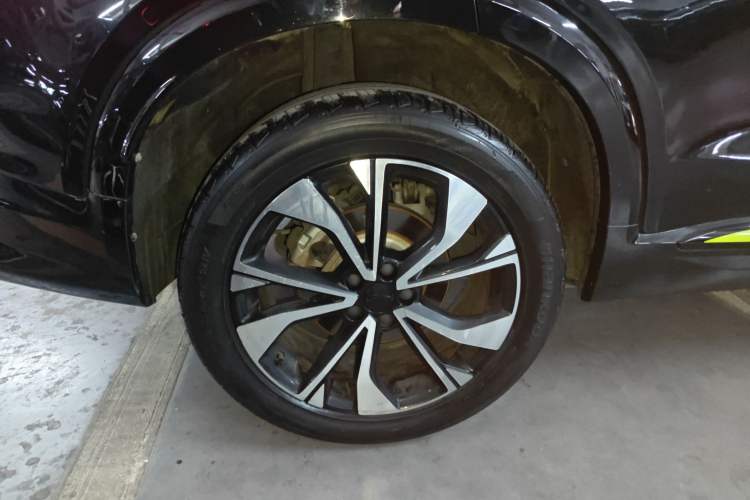 Used Geely Auto Monjaro S 2021 2.0TD DCT Two-Wheel Drive Lightning Edition Exterior 5