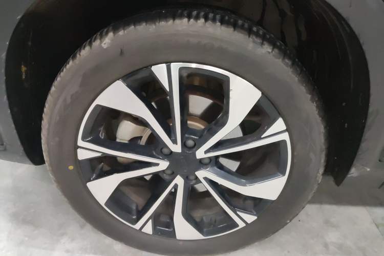 Used Geely Auto Monjaro S 2021 2.0TD DCT Two-Wheel Drive Lightning Edition Exterior 7