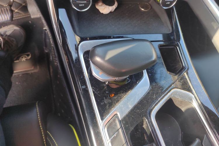 Used Geely Auto Monjaro S 2021 2.0TD DCT Two-Wheel Drive Lightning Edition Gear Lever