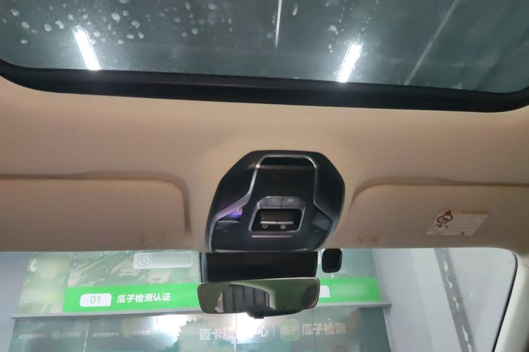 Used Geely Auto Monjaro S 2021 2.0TD DCT Two-Wheel Drive Lightning Edition Headliner